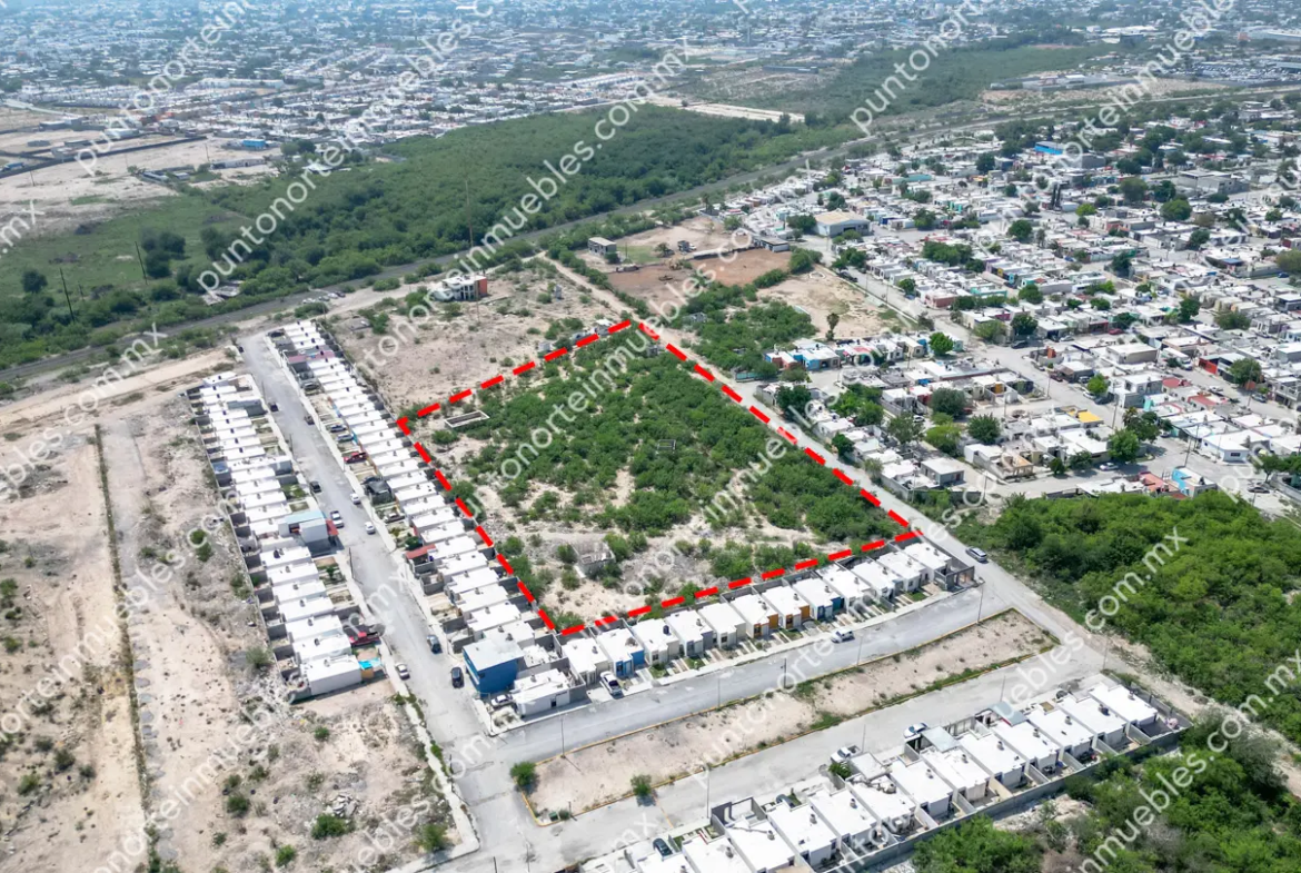 Venta Terreno urbano de 11,785m2 en Fracc Los Rieles, zona de desarrollo de vivienda en Frontera