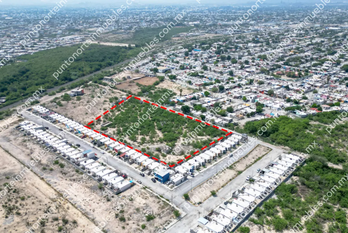 Venta Terreno urbano de 11,785m2 en Fracc Los Rieles, zona de desarrollo de vivienda en Frontera
