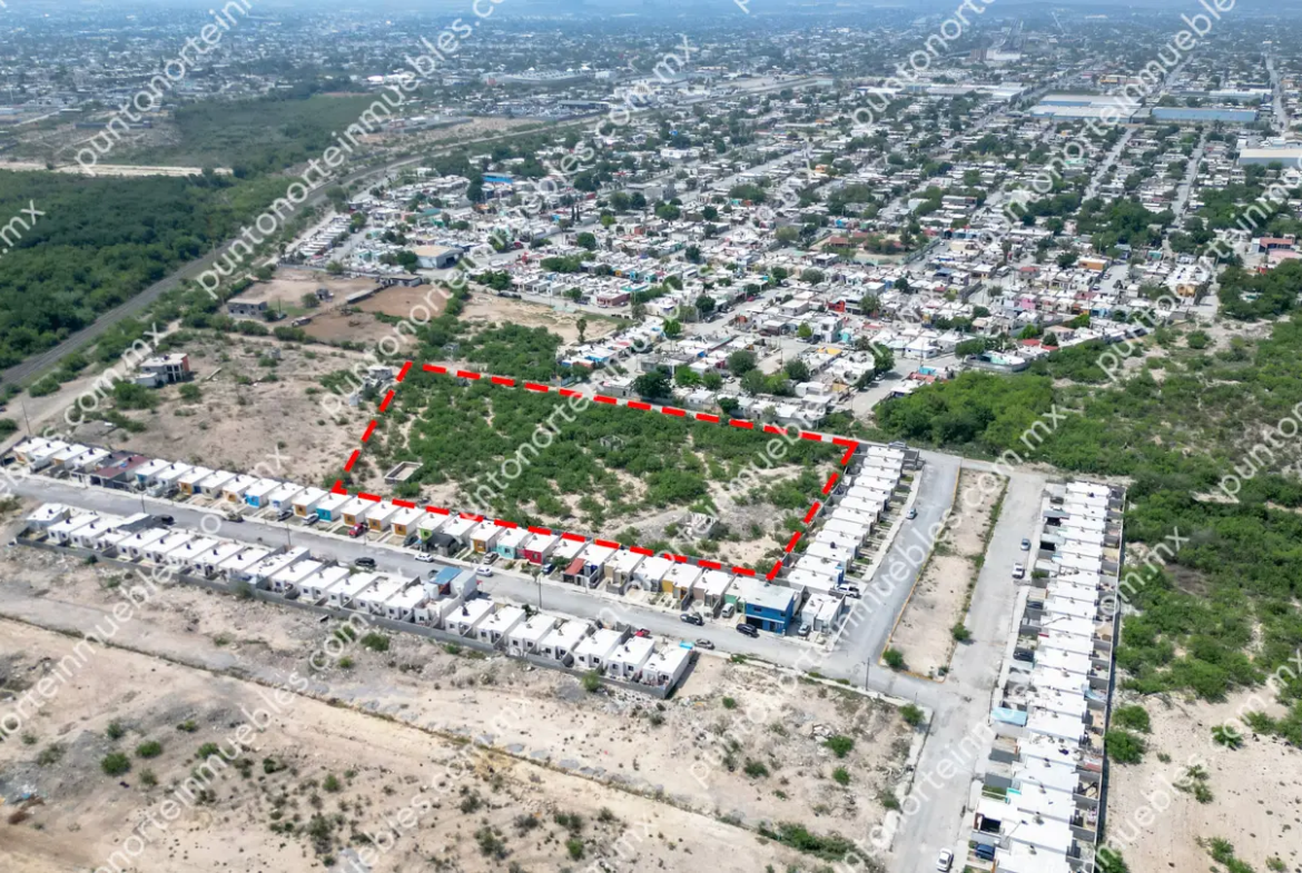 Venta Terreno urbano de 11,785m2 en Fracc Los Rieles, zona de desarrollo de vivienda en Frontera