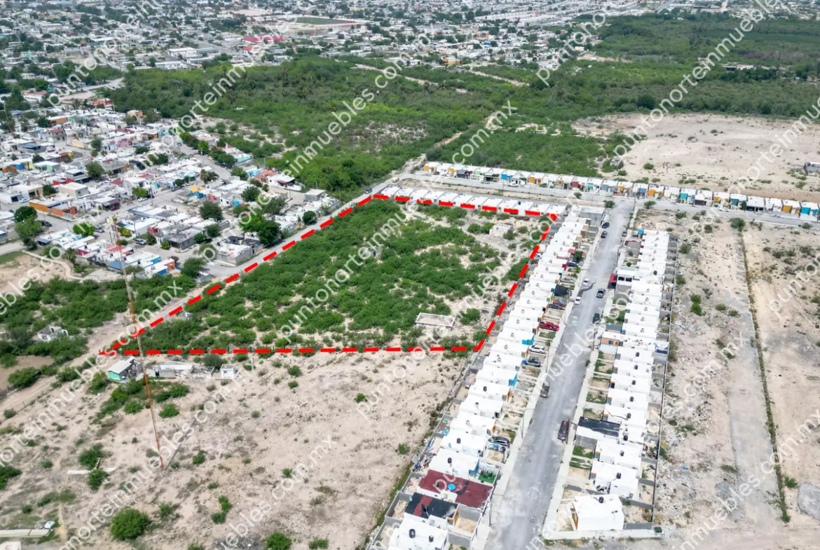 Venta Terreno urbano de 11,785m2 en Fracc Los Rieles, zona de desarrollo de vivienda en Frontera