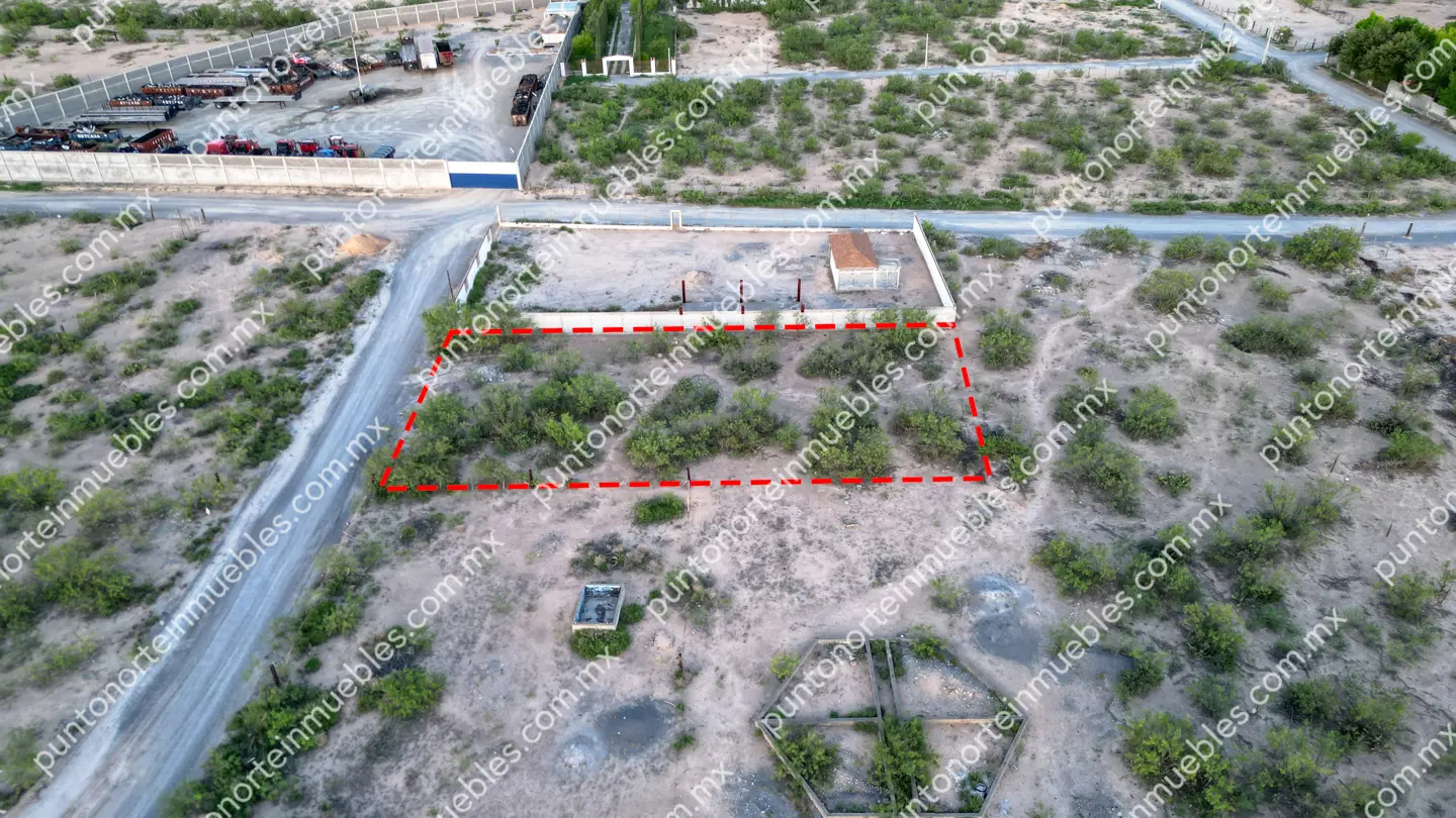 Terreno 1,250m2 Fracc Don Severo Nadadores 03 Venta Terreno con 1,250m2 en Zona de Quintas en Nadadores a 350 metros de Carretera 30