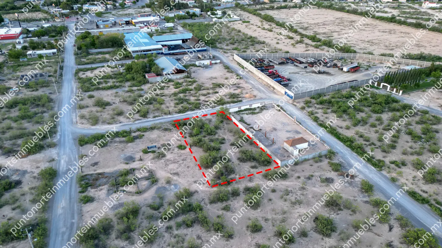 Terreno 1,250m2 Fracc Don Severo Nadadores 06 Venta Terreno con 1,250m2 en Zona de Quintas en Nadadores a 350 metros de Carretera 30