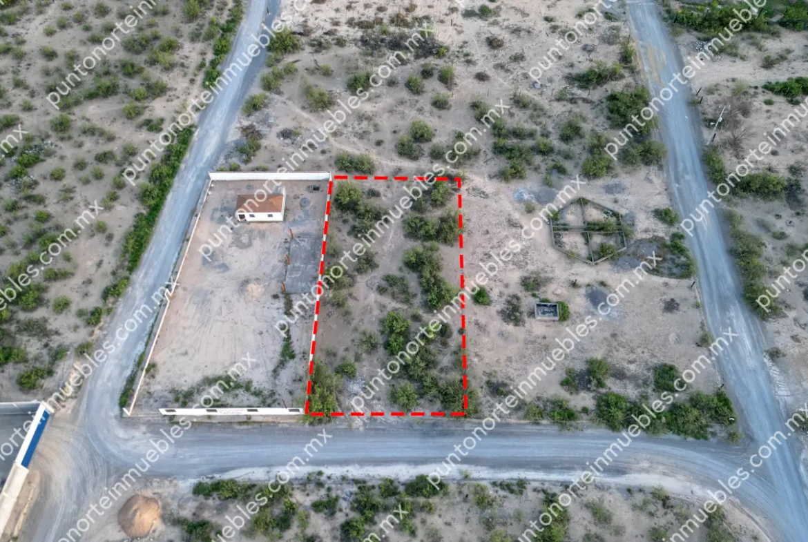 Venta Terreno con 1,250m2 en Zona de Quintas en Nadadores a 350 metros de Carretera 30