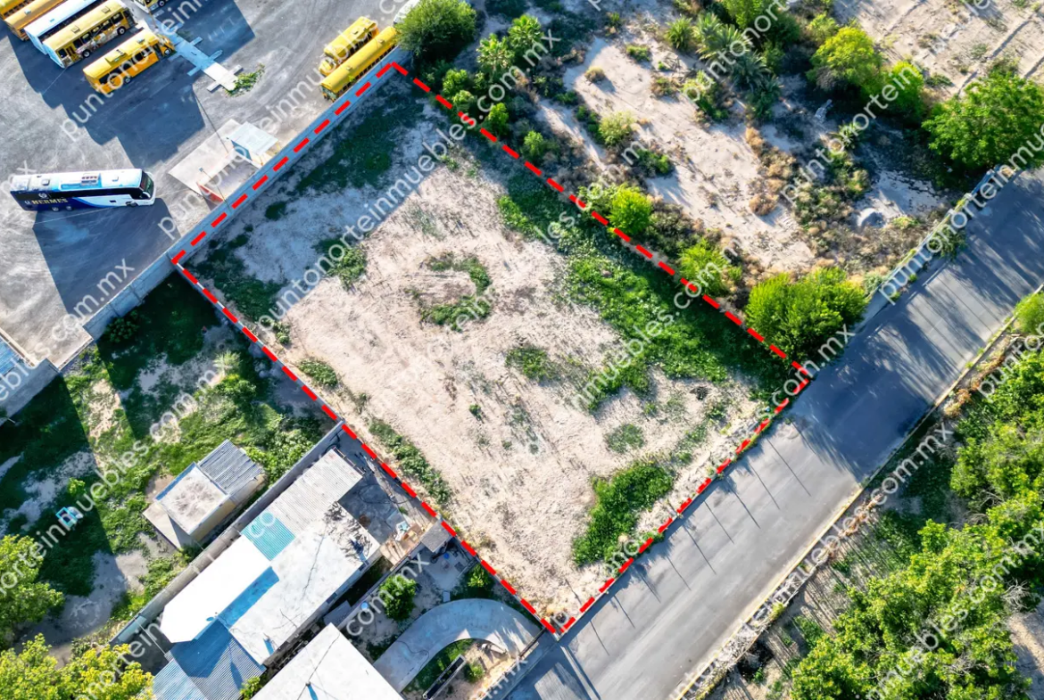 Venta de Terreno 1,973m2 Urbano en Zona Centro, San buenaventura