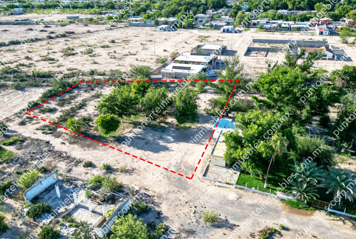 Venta de Terreno 2,045m2 para Quinta en Zona Centro, San buenaventura