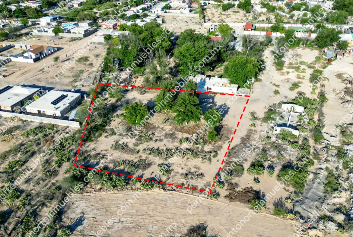 Venta de Terreno 2,045m2 para Quinta en Zona Centro, San buenaventura