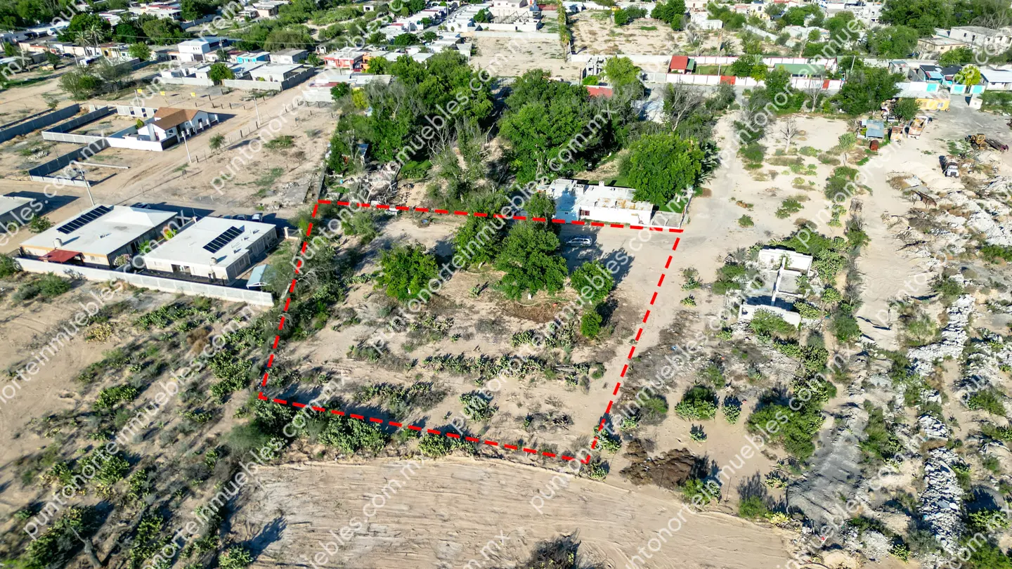 Terreno 2,045m2 ZC San Buena 08 Venta de Terreno 2,045m2 para Quinta en Zona Centro, San buenaventura