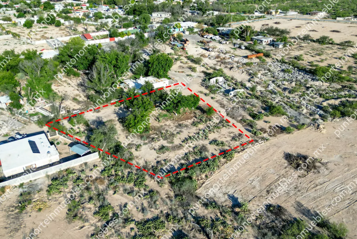 Venta de Terreno 2,045m2 para Quinta en Zona Centro, San buenaventura
