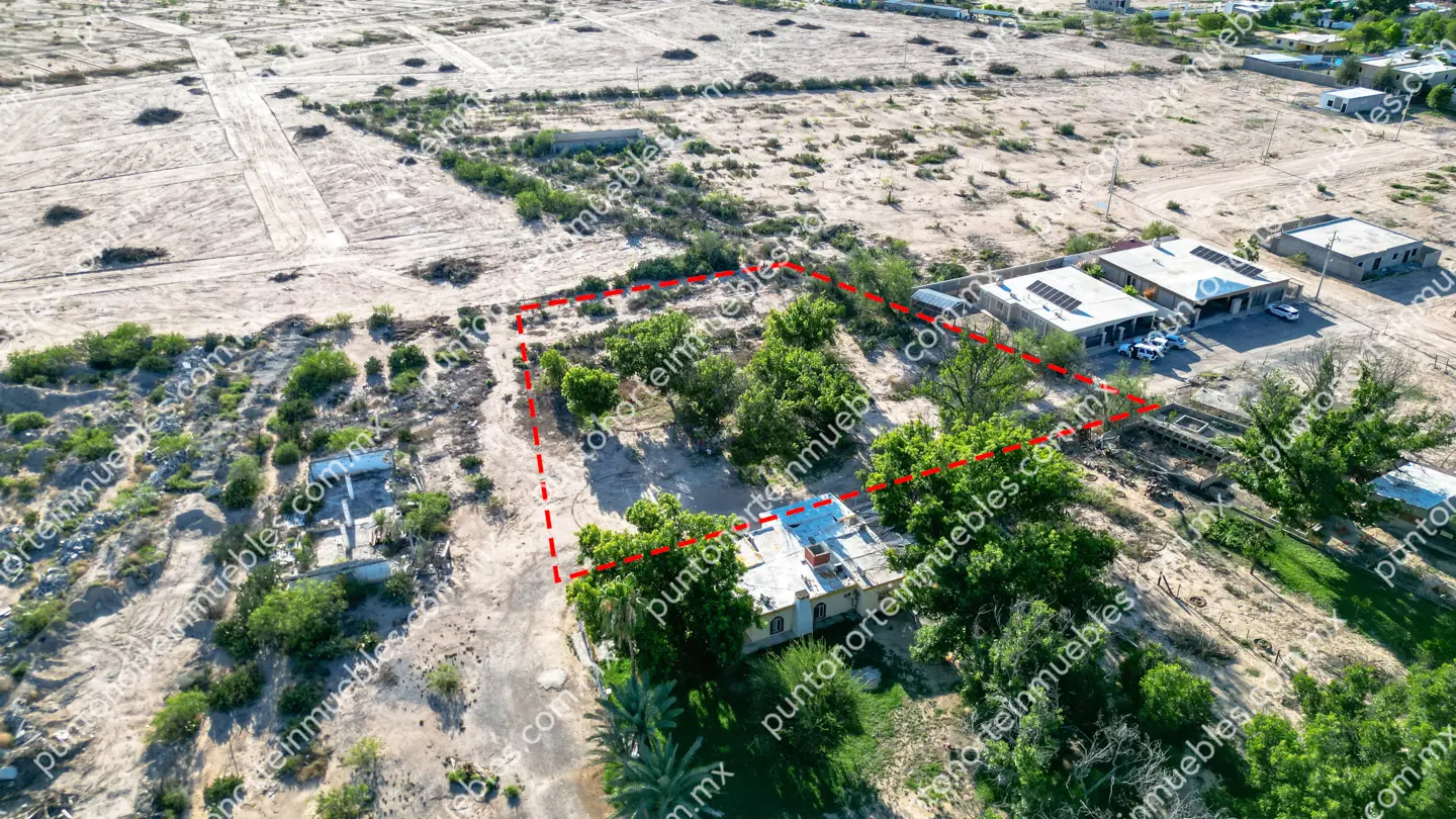 Terreno 2,045m2 ZC San Buena 20 Venta de Terreno 2,045m2 para Quinta en Zona Centro, San buenaventura