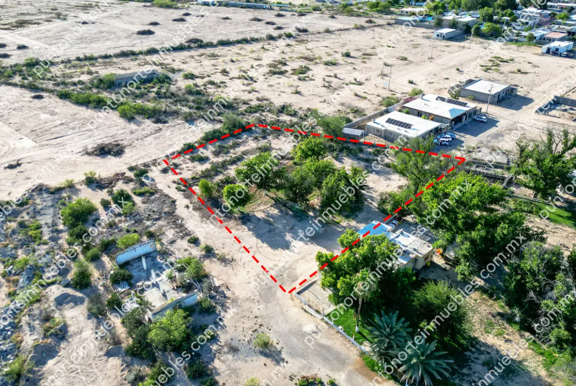 Venta de Terreno 2,045m2 para Quinta en Zona Centro, San buenaventura
