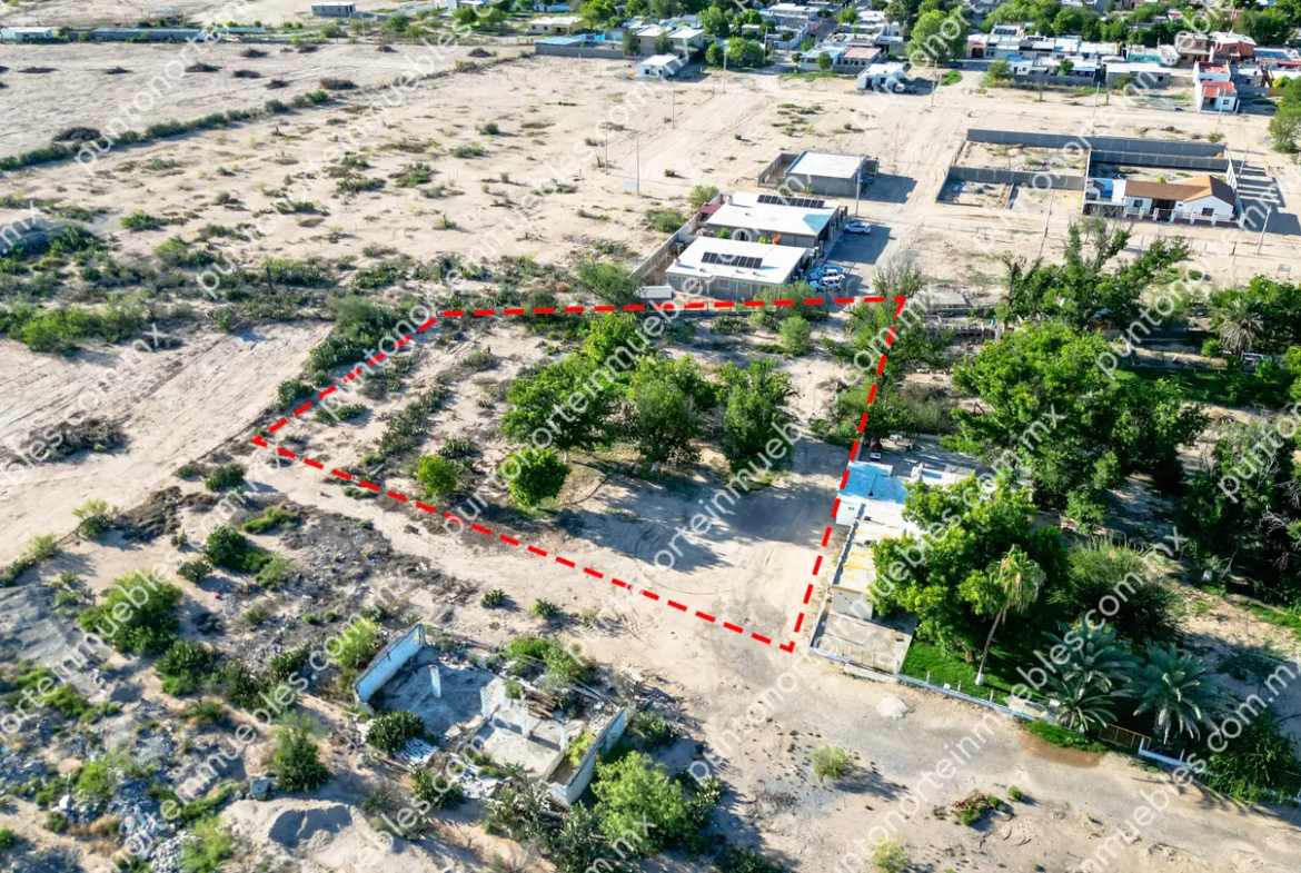 Venta de Terreno 2,045m2 para Quinta en Zona Centro, San buenaventura