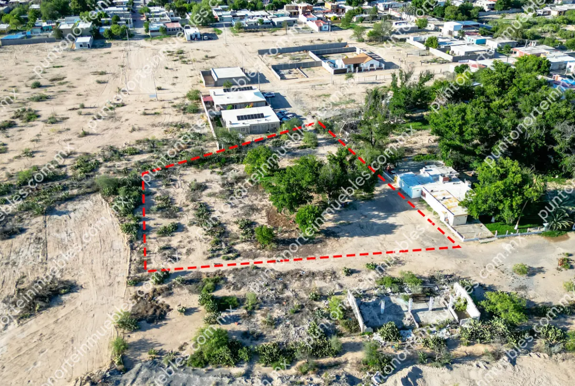 Venta de Terreno 2,045m2 para Quinta en Zona Centro, San buenaventura