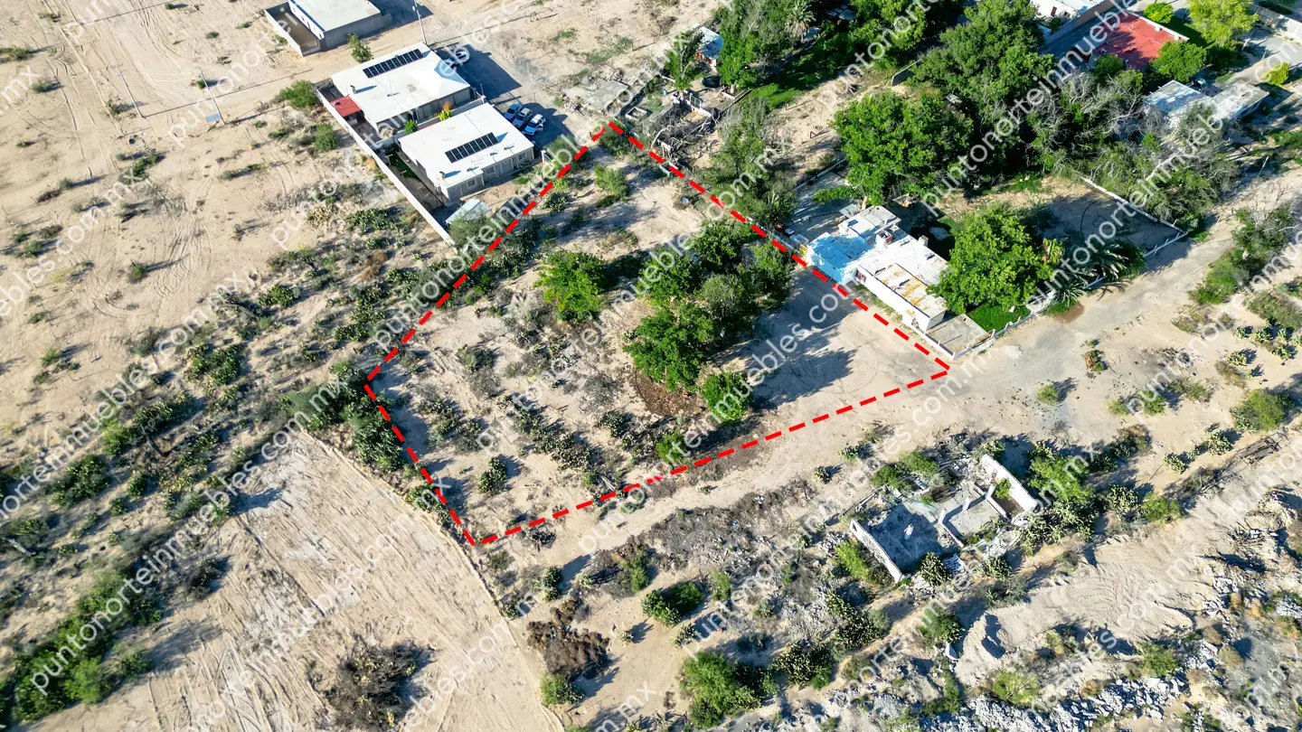 Terreno 2,045m2 ZC San Buena 26 Venta de Terreno 2,045m2 para Quinta en Zona Centro, San buenaventura