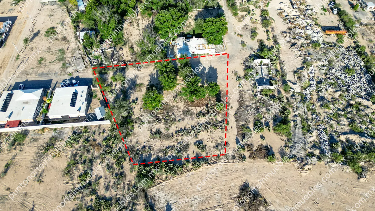 Terreno 2,045m2 ZC San Buena 29 Venta de Terreno 2,045m2 para Quinta en Zona Centro, San buenaventura