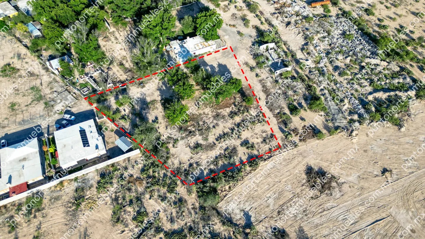Terreno 2,045m2 ZC San Buena 30 Venta de Terreno 2,045m2 para Quinta en Zona Centro, San buenaventura
