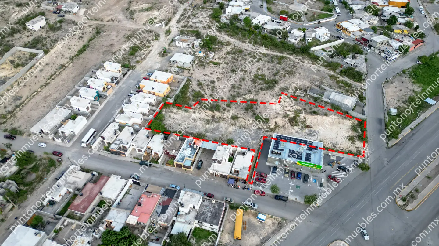 Terreno 2,625m2 Ampl Las Flores 13 Venta de Terreno 2,625m2 sobre Av Revolución, al lado de Aurrera Express Las Flores
