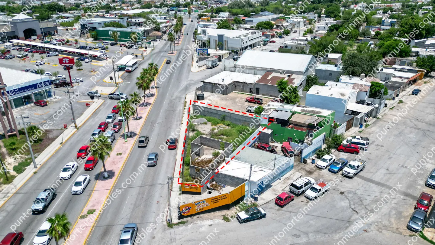 Venta Terreno Comercial de 400m2 con 36m de frente, sobre Blvd Ejercito Nacional frente Soriana Frontera y Telcel