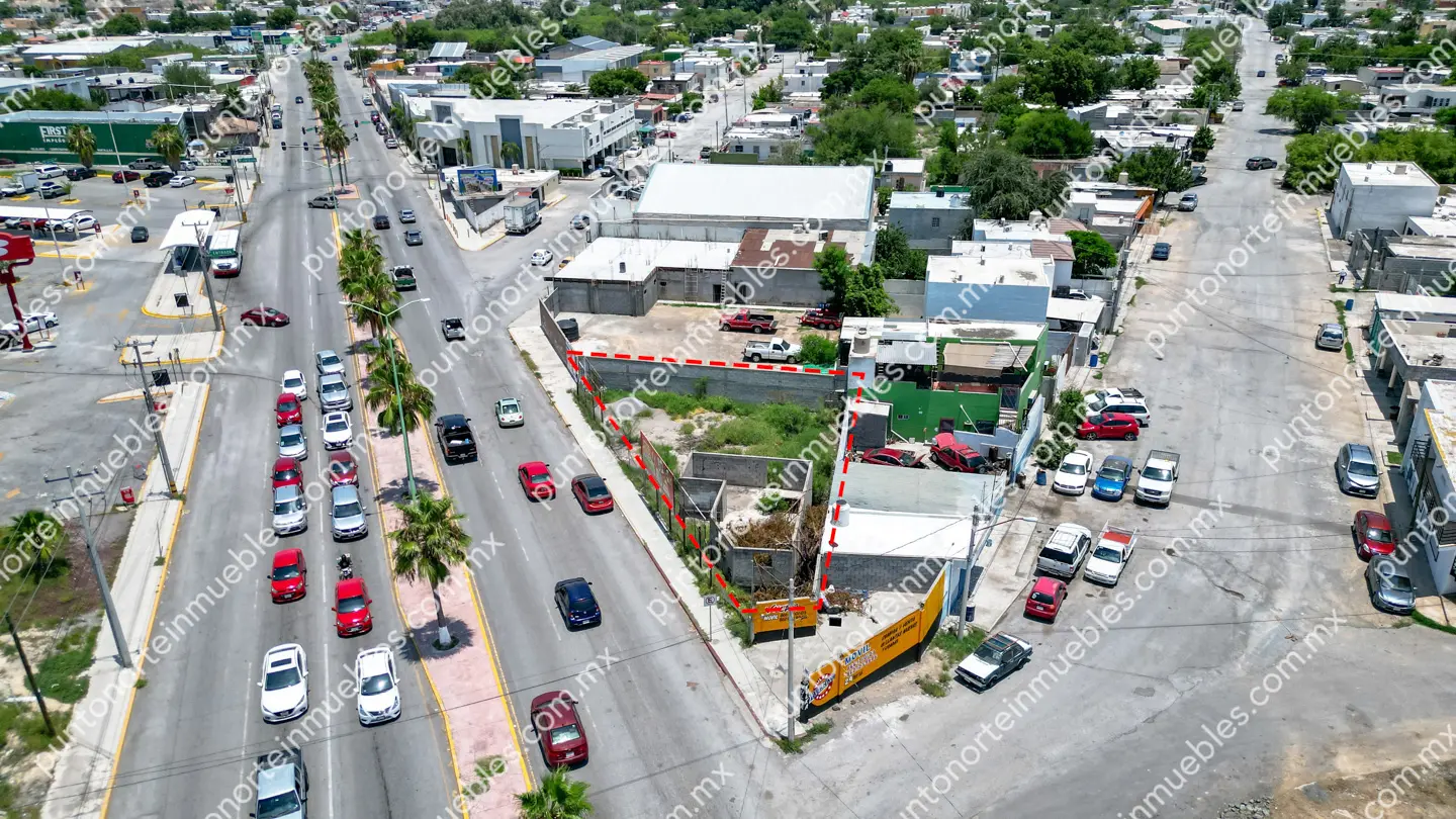 Venta Terreno Comercial de 400m2 con 36m de frente, sobre Blvd Ejercito Nacional frente Soriana Frontera y Telcel