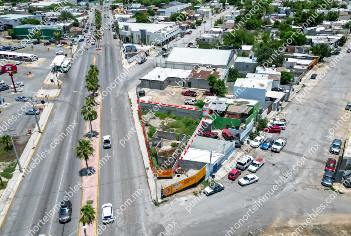 Venta Terreno Comercial de 400m2 con 36m de frente, sobre Blvd Ejercito Nacional frente Soriana Frontera y Telcel