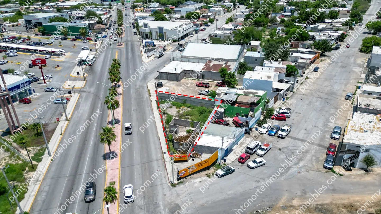 Venta Terreno Comercial de 400m2 con 36m de frente, sobre Blvd Ejercito Nacional frente Soriana Frontera y Telcel