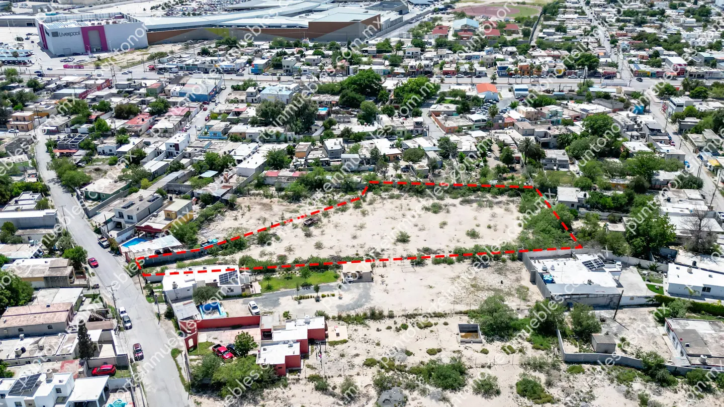 Terreno 4,760m2 Estancias frente mall 07 Venta de Terreno 4,760m2 Todos los Servicios a 230 metros de Blvd Pape frente a Mall