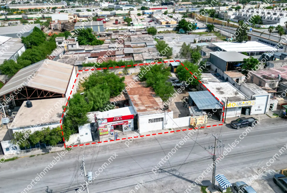 En Venta Terreno Comercial de 1,560m2 frente a Gasolinera y Merco Sierrita