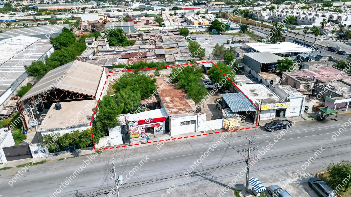 Terreno 1 ,560m2 Col Morelos, Frontera 02 En Venta Terreno Comercial de 1,560m2 frente a Gasolinera y Merco Sierrita
