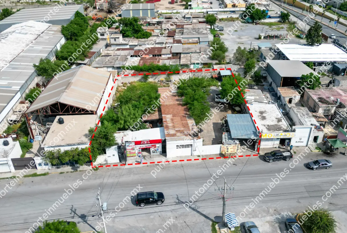 En Venta Terreno Comercial de 1,560m2 frente a Gasolinera y Merco Sierrita