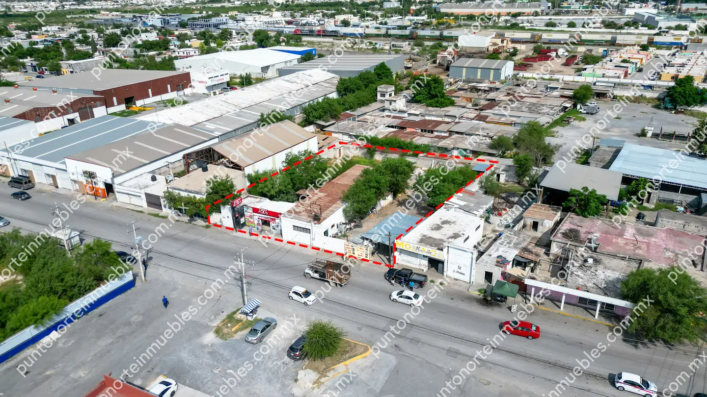 Terreno 1 ,560m2 Col Morelos, Frontera 05 En Venta Terreno Comercial de 1,560m2 frente a Gasolinera y Merco Sierrita