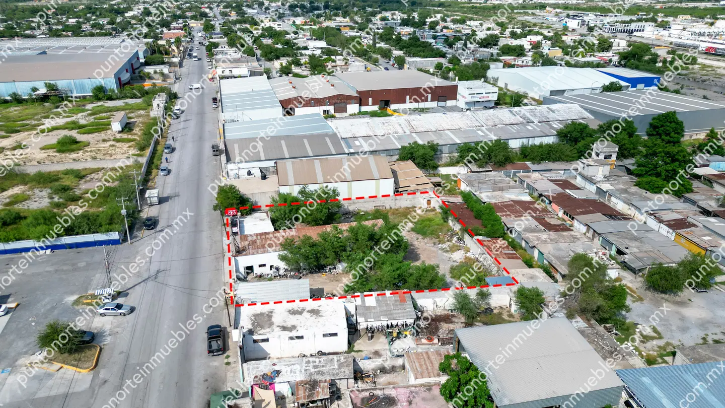 Terreno 1 ,560m2 Col Morelos, Frontera 08 En Venta Terreno Comercial de 1,560m2 frente a Gasolinera y Merco Sierrita