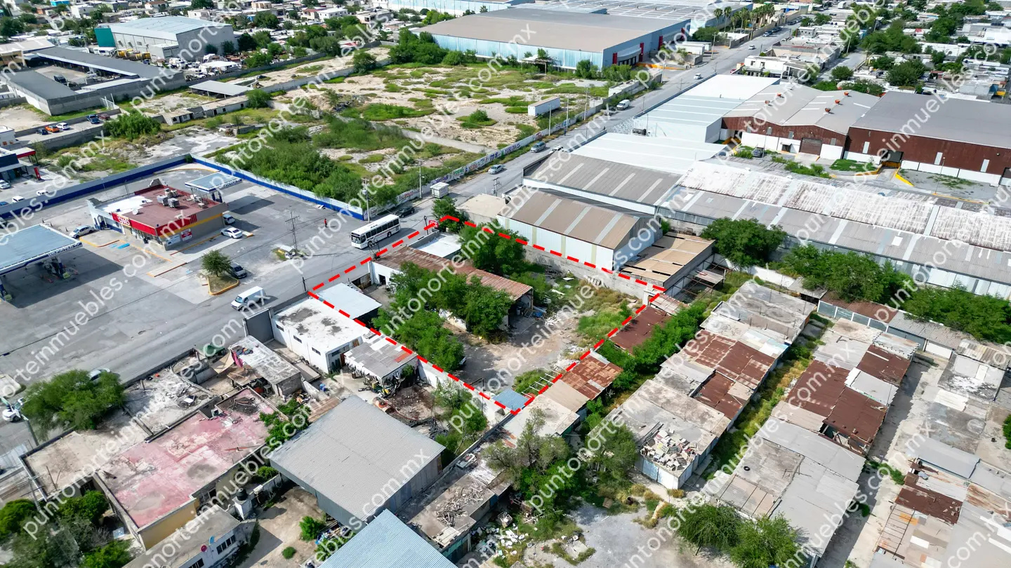 Terreno 1 ,560m2 Col Morelos, Frontera 10 En Venta Terreno Comercial de 1,560m2 frente a Gasolinera y Merco Sierrita