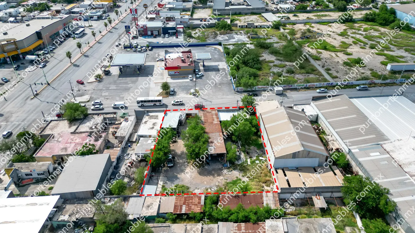 Terreno 1 ,560m2 Col Morelos, Frontera 12 En Venta Terreno Comercial de 1,560m2 frente a Gasolinera y Merco Sierrita