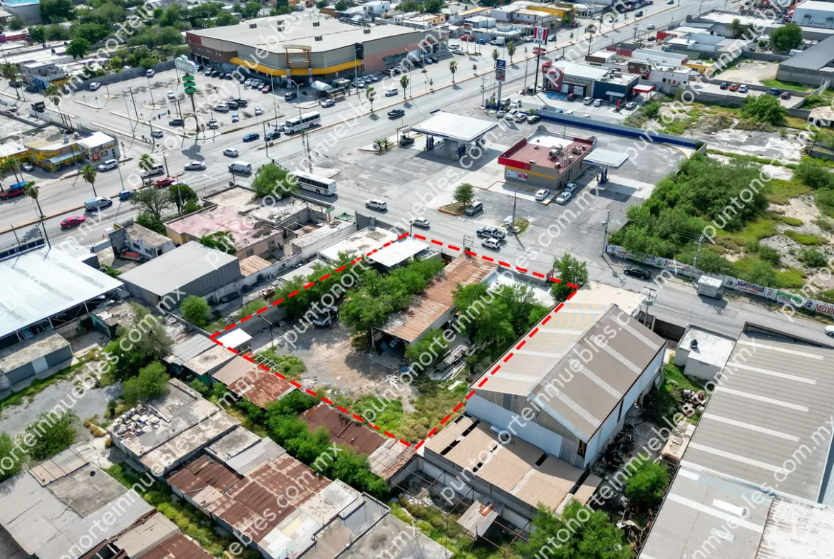 En Venta Terreno Comercial de 1,560m2 frente a Gasolinera y Merco Sierrita