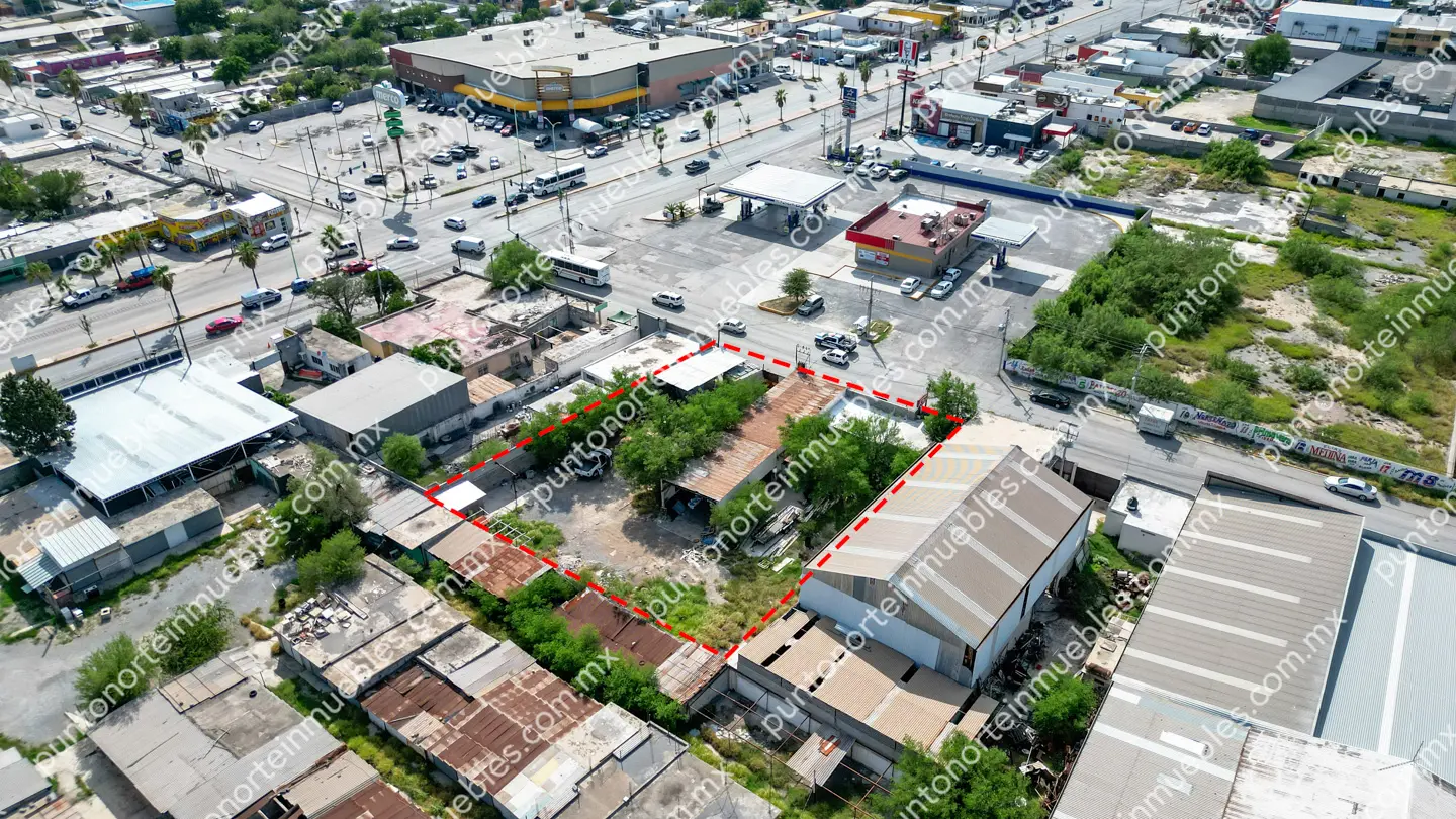 Terreno 1 ,560m2 Col Morelos, Frontera 14 En Venta Terreno Comercial de 1,560m2 frente a Gasolinera y Merco Sierrita