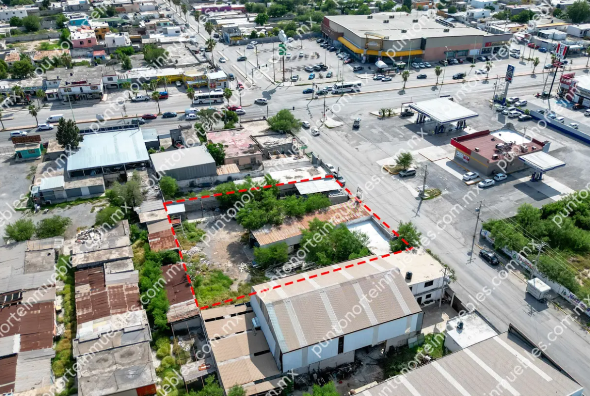 En Venta Terreno Comercial de 1,560m2 frente a Gasolinera y Merco Sierrita