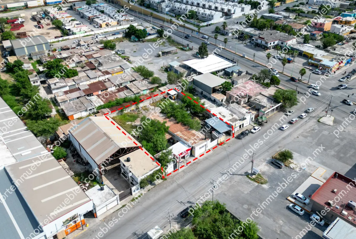 En Venta Terreno Comercial de 1,560m2 frente a Gasolinera y Merco Sierrita