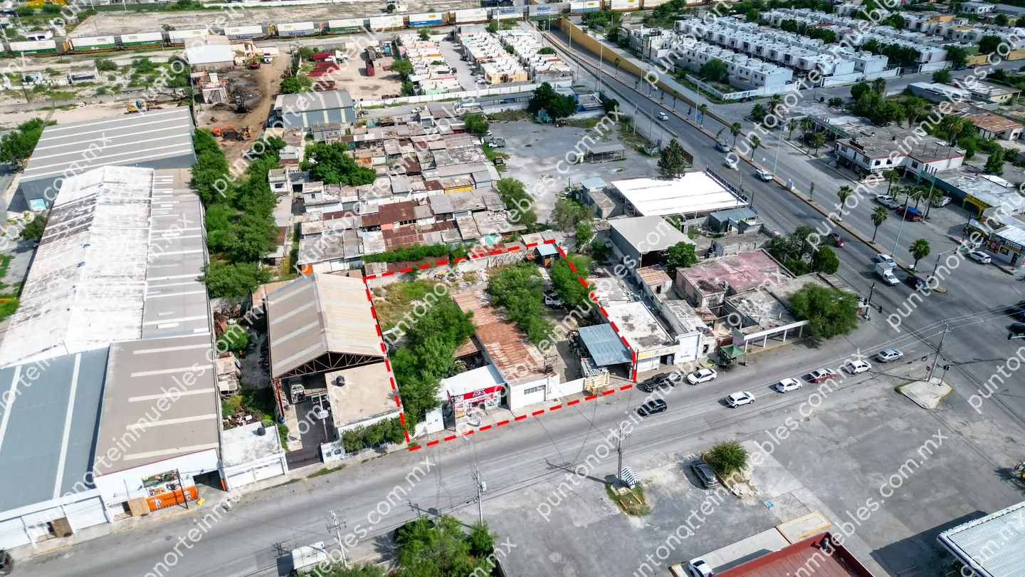 Terreno 1 ,560m2 Col Morelos, Frontera 18 En Venta Terreno Comercial de 1,560m2 frente a Gasolinera y Merco Sierrita