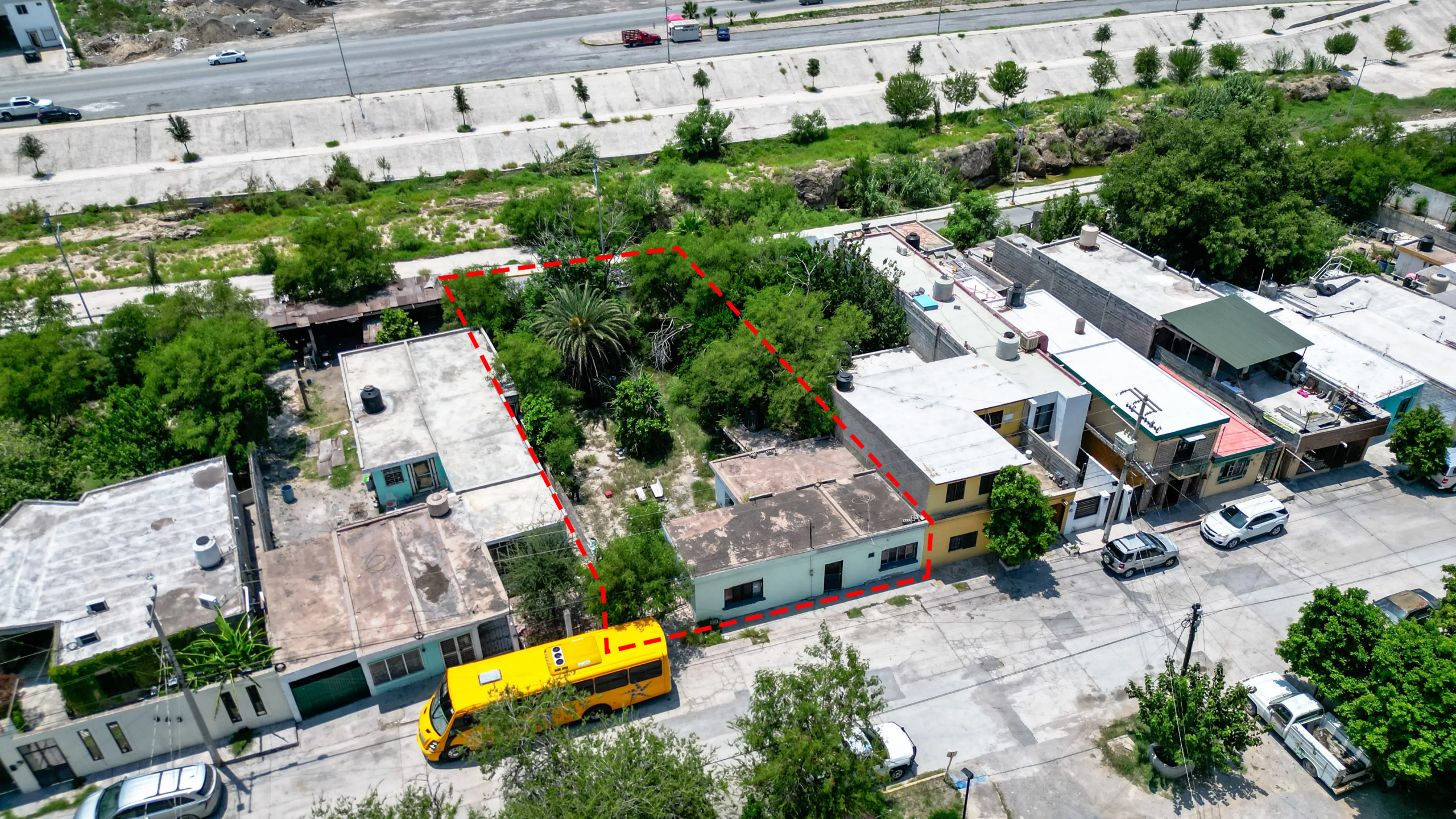 Casa Terreno 480m2 Col Progreso dron 01 Venta Casa Antigua con Terreno, 2 frentes, uno da con Av. Suzanne Lou Pape 480m2, Col Progreso, todos los servicios