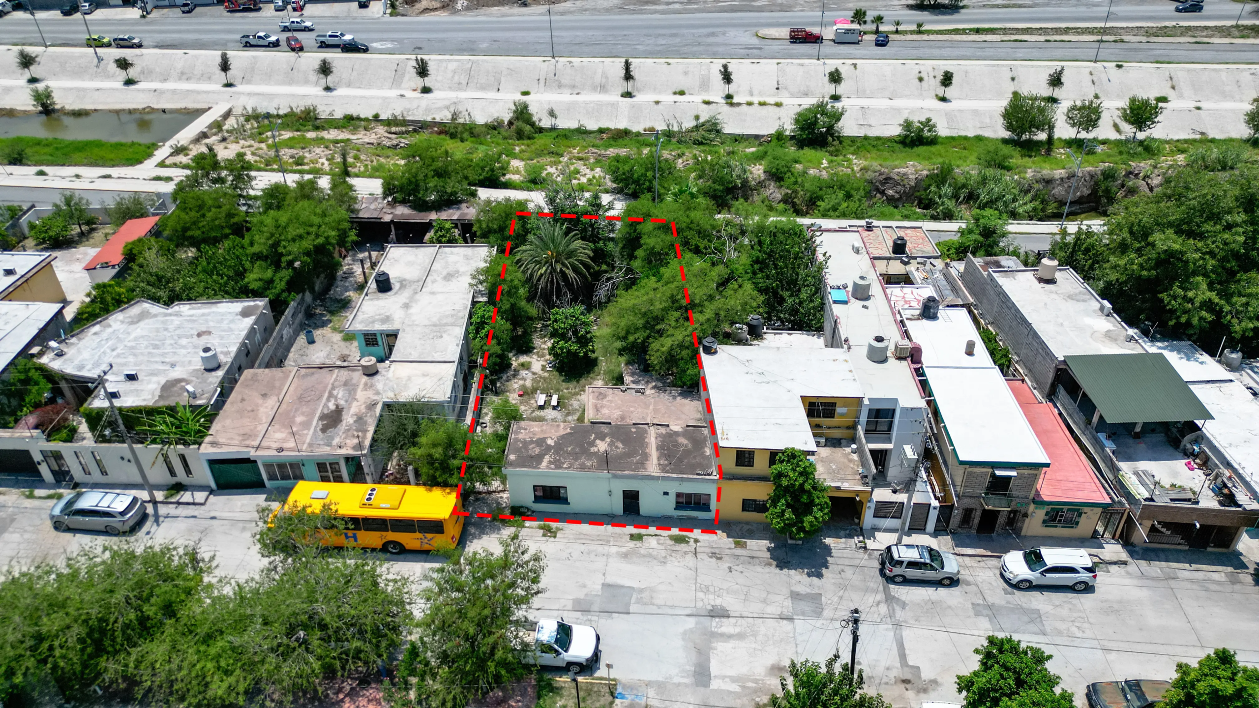 Casa Terreno 480m2 Col Progreso dron 02 Venta Casa Antigua con Terreno, 2 frentes, uno da con Av. Suzanne Lou Pape 480m2, Col Progreso, todos los servicios