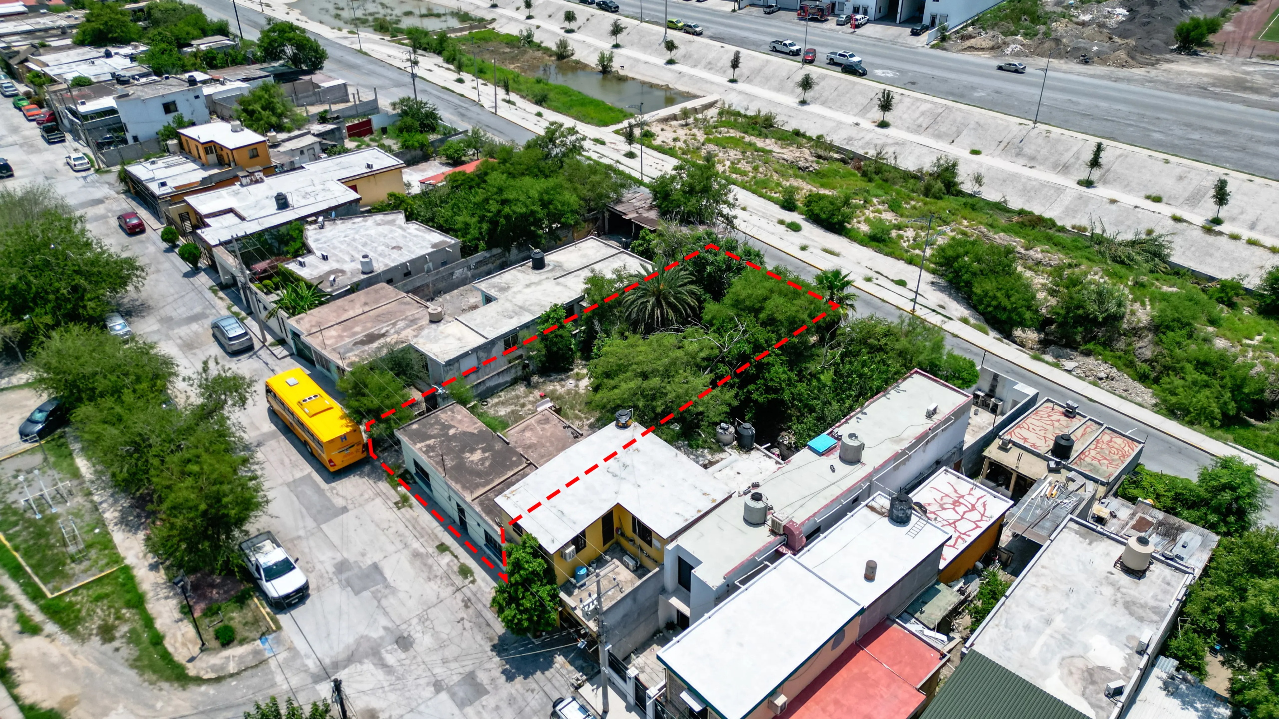 Casa Terreno 480m2 Col Progreso dron 05 Venta Casa Antigua con Terreno, 2 frentes, uno da con Av. Suzanne Lou Pape 480m2, Col Progreso, todos los servicios