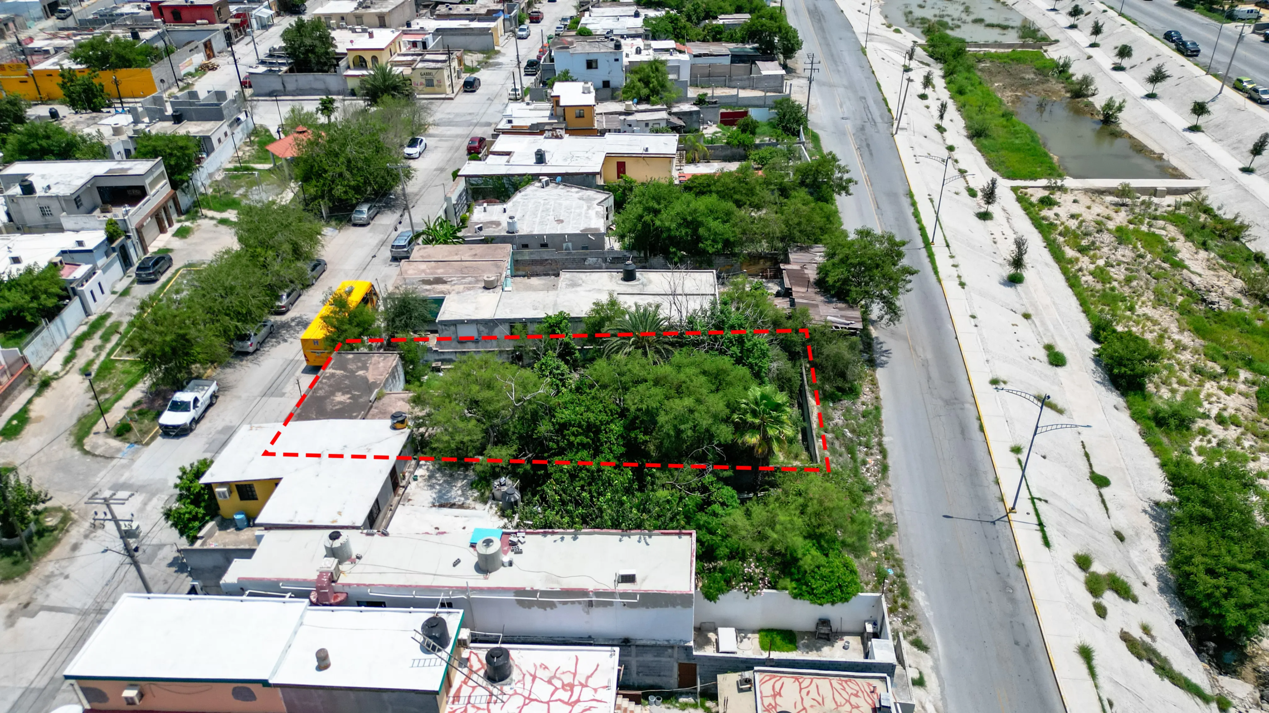 Casa Terreno 480m2 Col Progreso dron 06 Venta Casa Antigua con Terreno, 2 frentes, uno da con Av. Suzanne Lou Pape 480m2, Col Progreso, todos los servicios