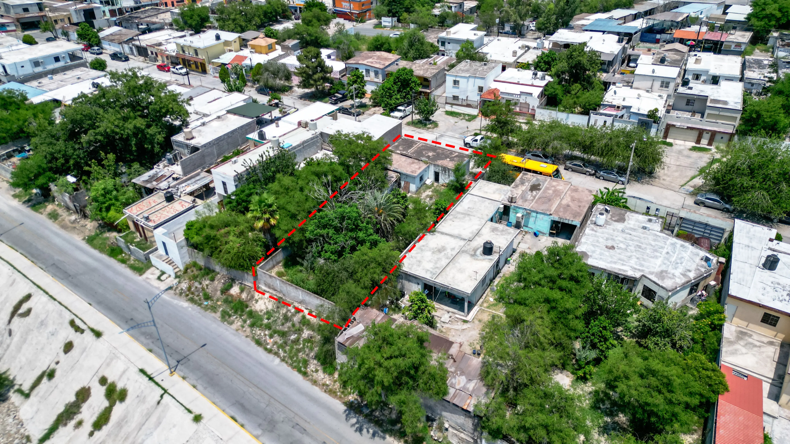 Casa Terreno 480m2 Col Progreso dron 10 Venta Casa Antigua con Terreno, 2 frentes, uno da con Av. Suzanne Lou Pape 480m2, Col Progreso, todos los servicios