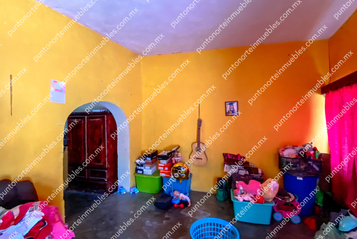 Venta Casa Antigua con Terreno, 2 frentes, uno da con Av. Suzanne Lou Pape 480m2, Col Progreso, todos los servicios