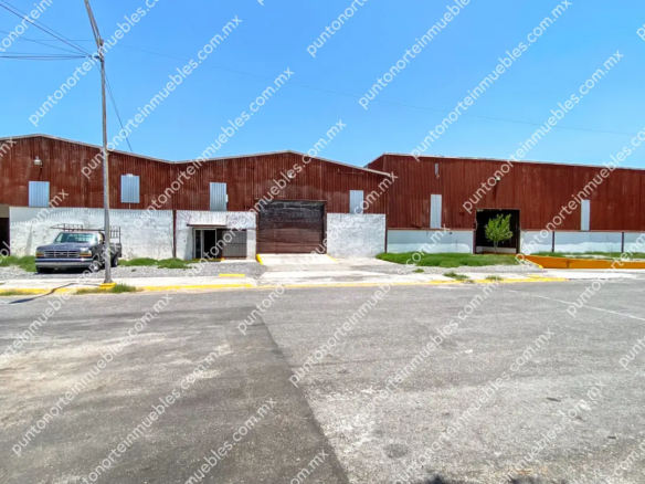 Renta Nave Industrial 1,196m2 Techados dentro de mancha urbana en Col. Sierrita en Frontera, Coahuila