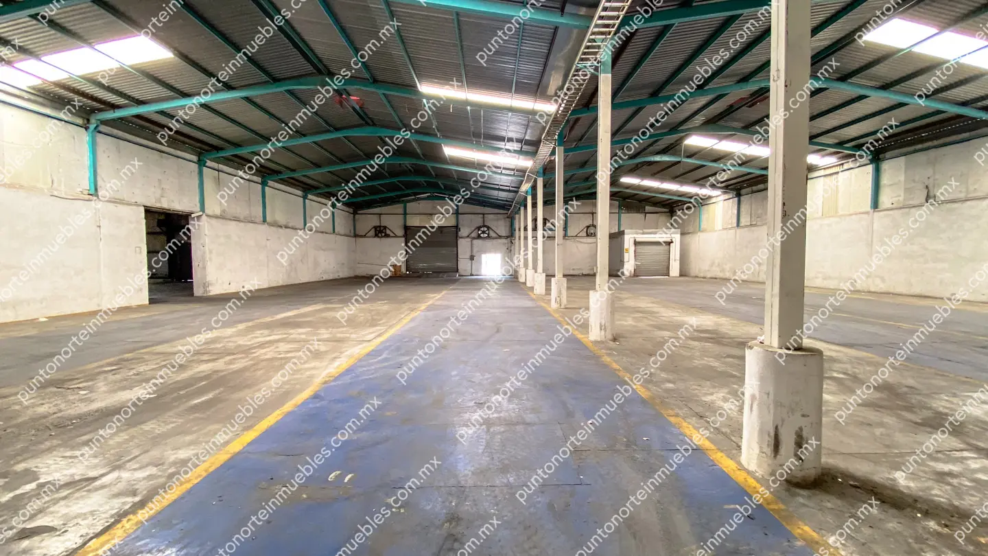 Renta Nave Industrial 1,196m2 Techados dentro de mancha urbana en Col. Sierrita en Frontera, Coahuila