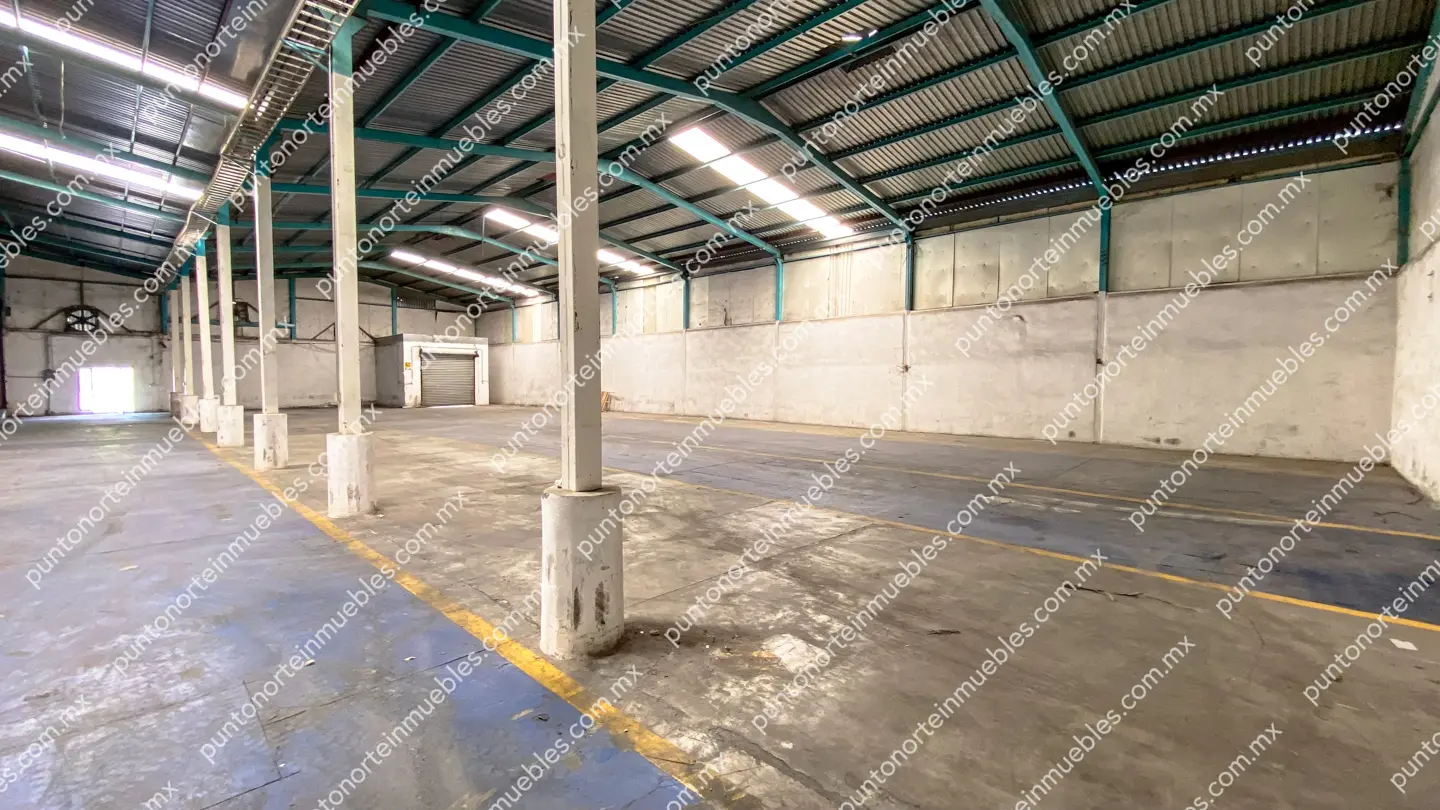 Renta Nave Industrial 1,196m2 Techados dentro de mancha urbana en Col. Sierrita en Frontera, Coahuila