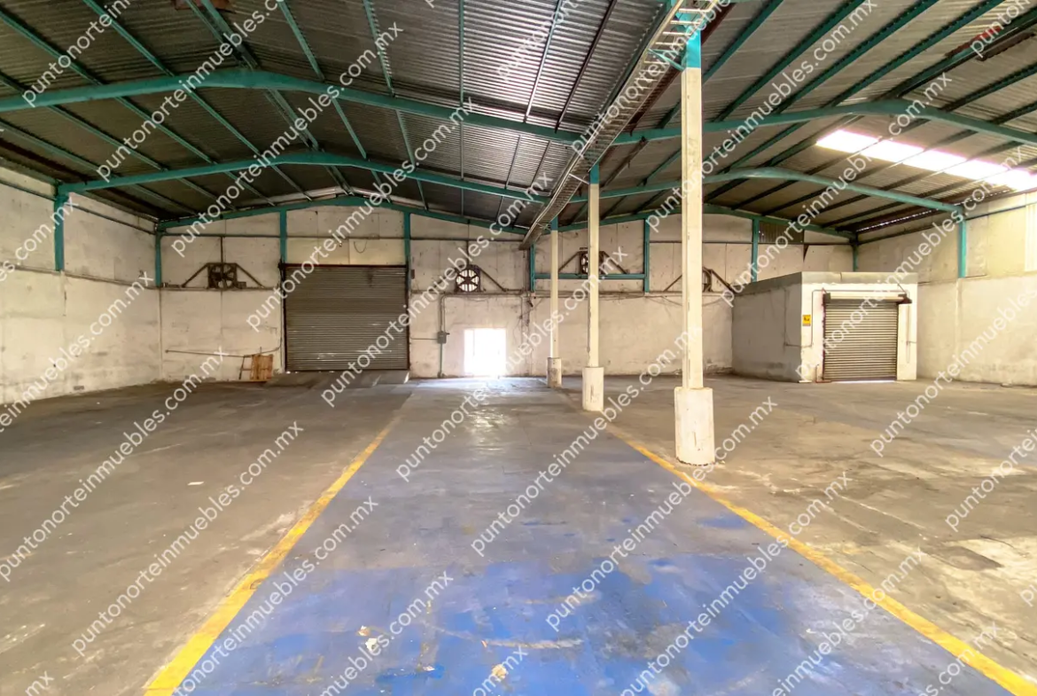 Renta Nave Industrial 1,196m2 Techados dentro de mancha urbana en Col. Sierrita en Frontera, Coahuila