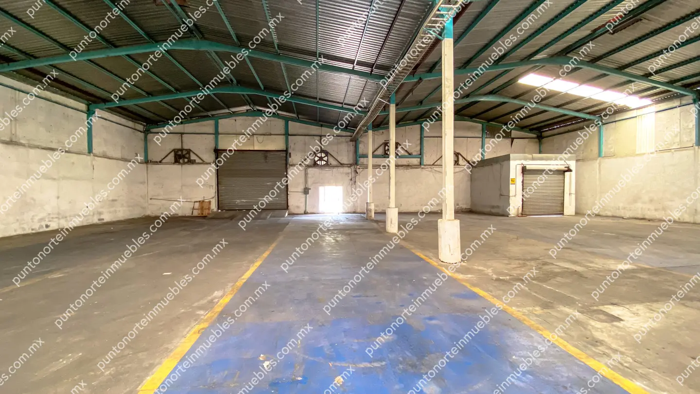 Renta Nave Industrial 1,196m2 Techados dentro de mancha urbana en Col. Sierrita en Frontera, Coahuila