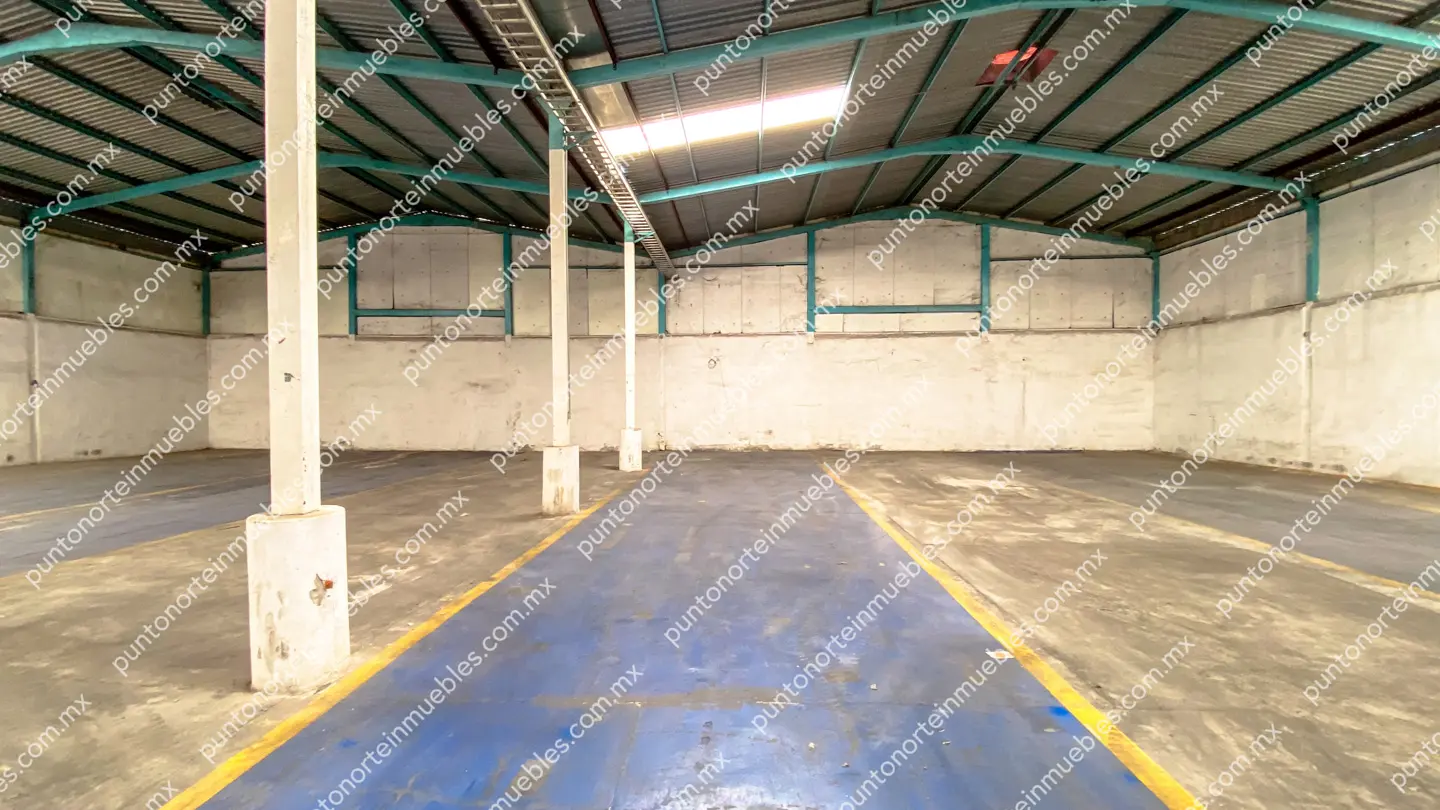 Renta Nave Industrial 1,196m2 Techados dentro de mancha urbana en Col. Sierrita en Frontera, Coahuila