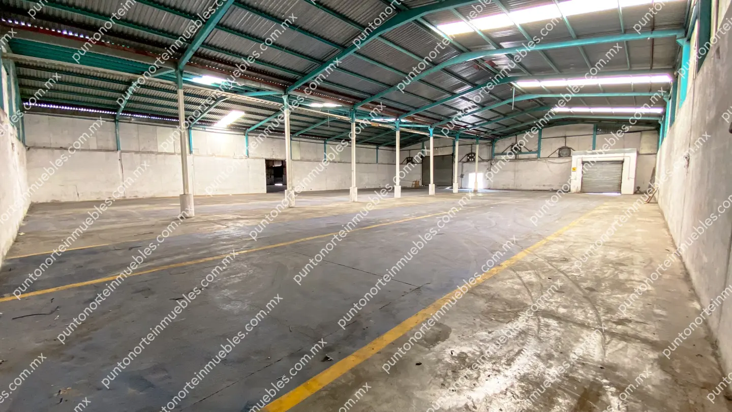Renta Nave Industrial 1,196m2 Techados dentro de mancha urbana en Col. Sierrita en Frontera, Coahuila
